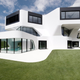 Illustration for article titled These Futuristic Houses Will Blow Your Mind